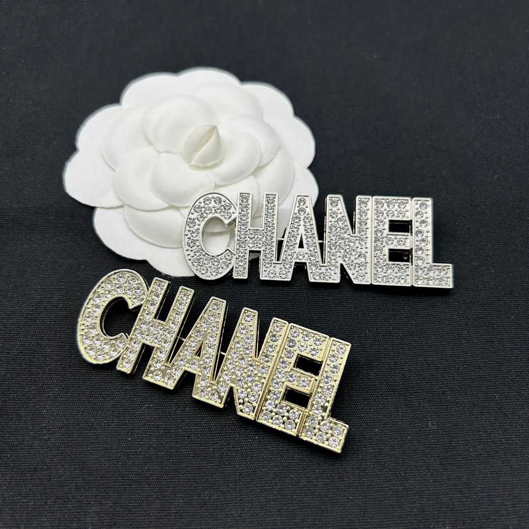 Brooch