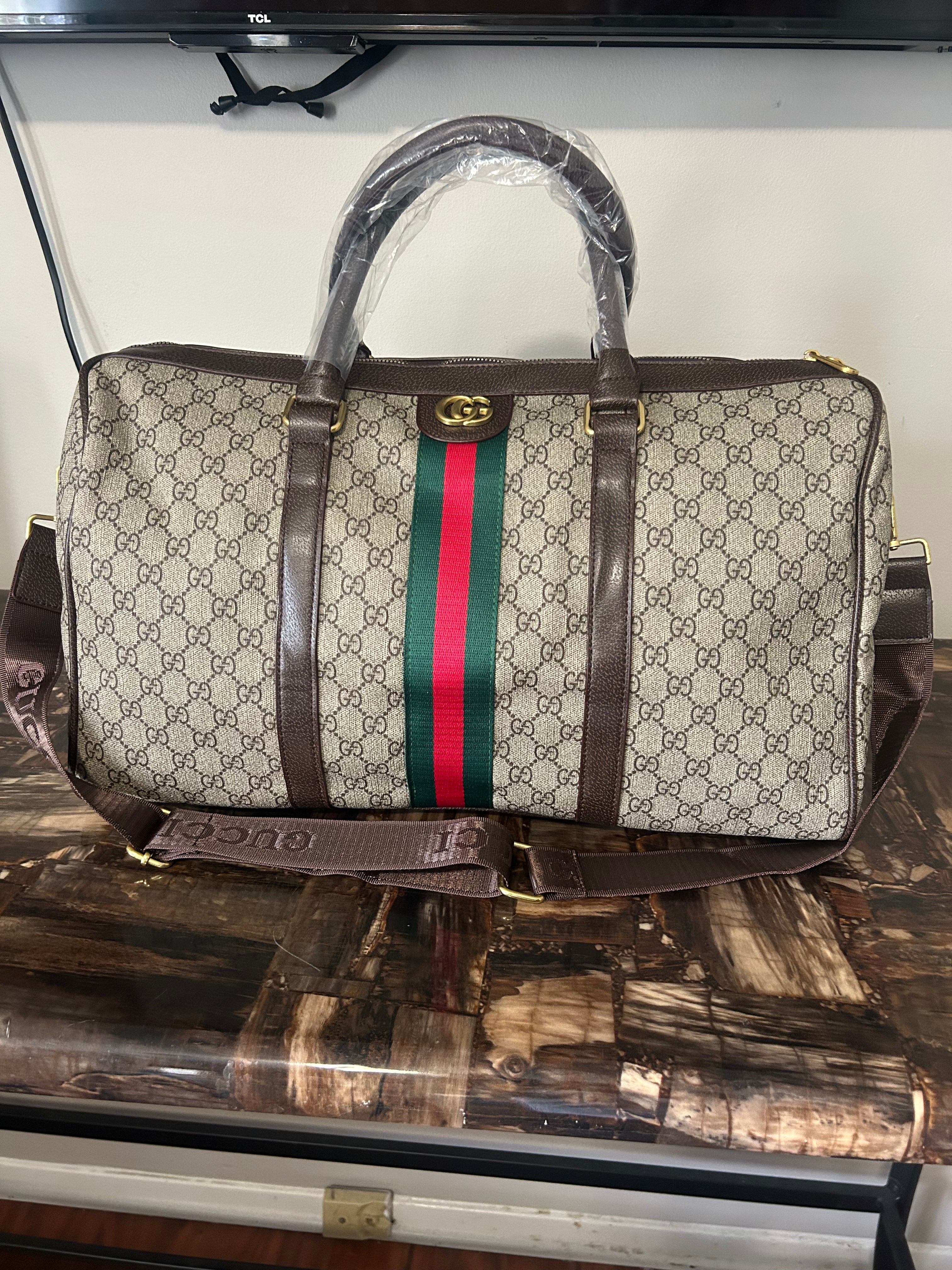 Duffle bag(pre-order)
