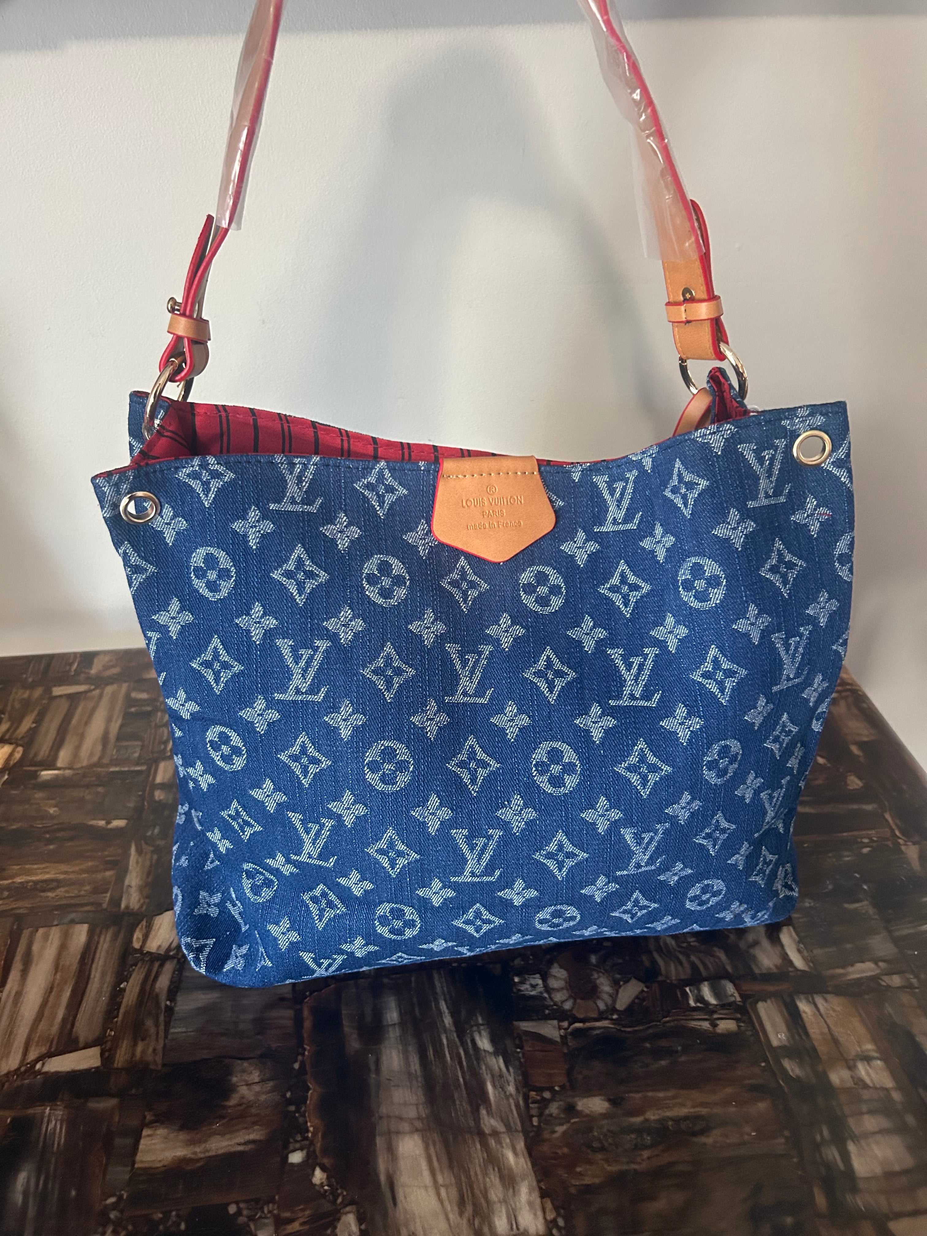 Hobo bag