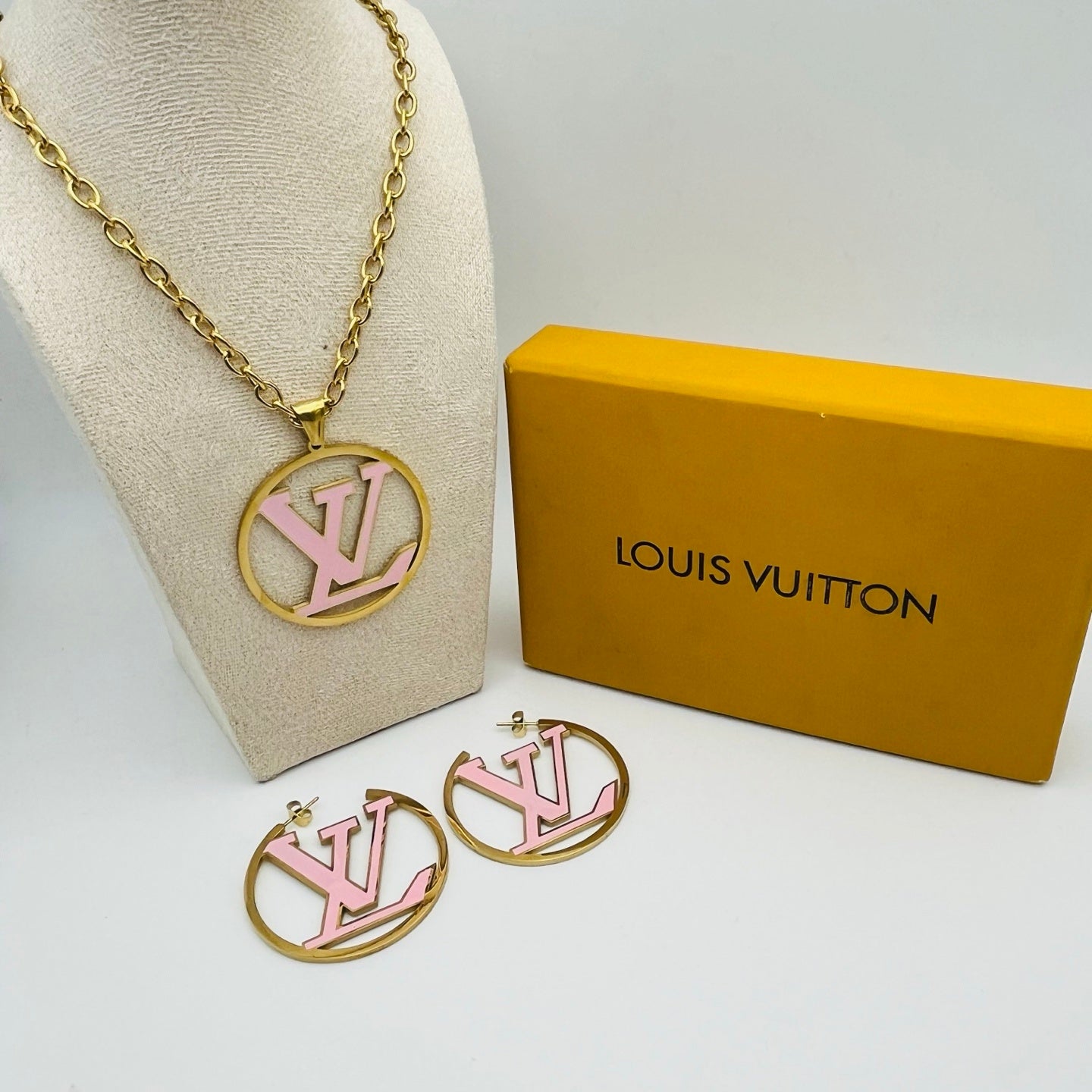 Necklace Set