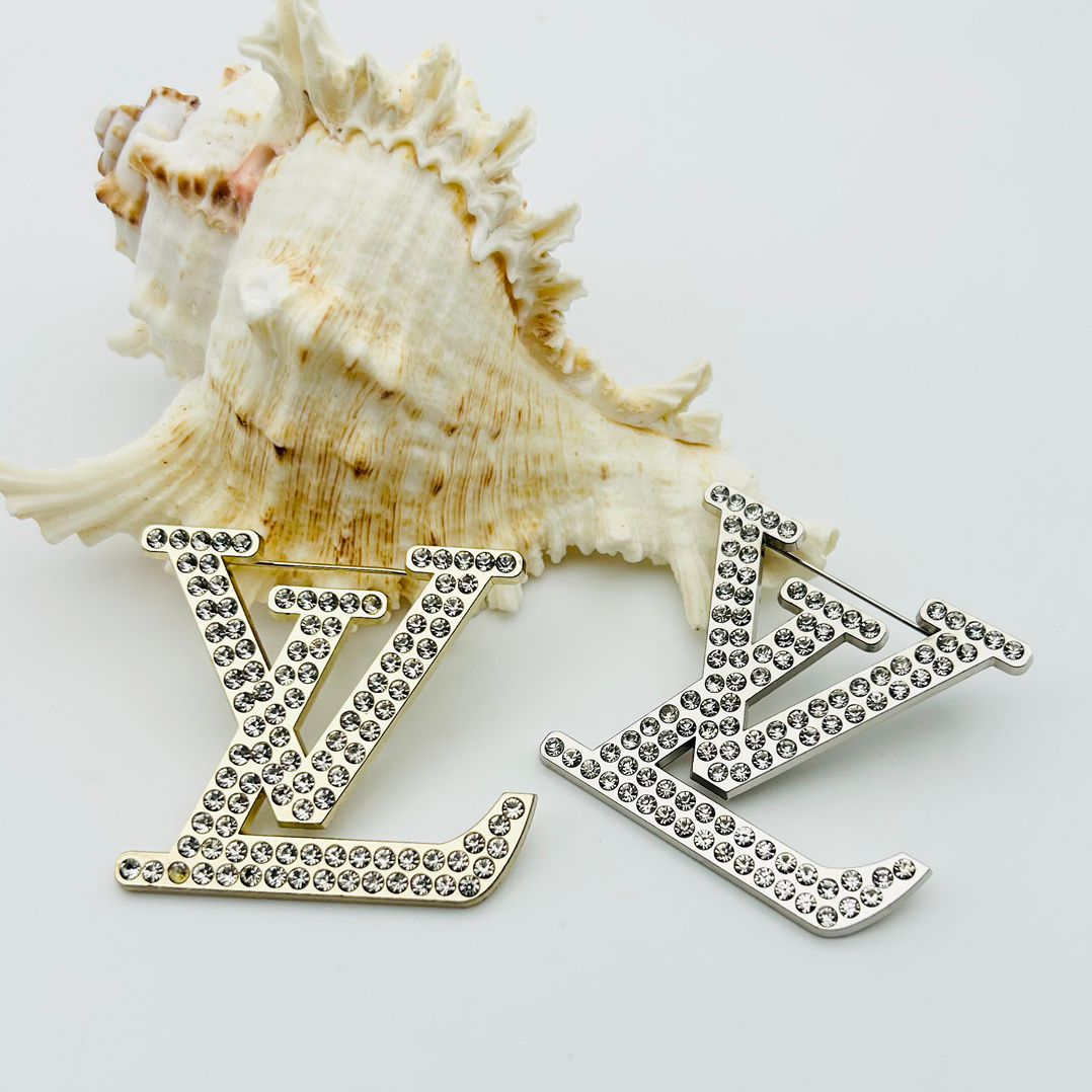 Brooch
