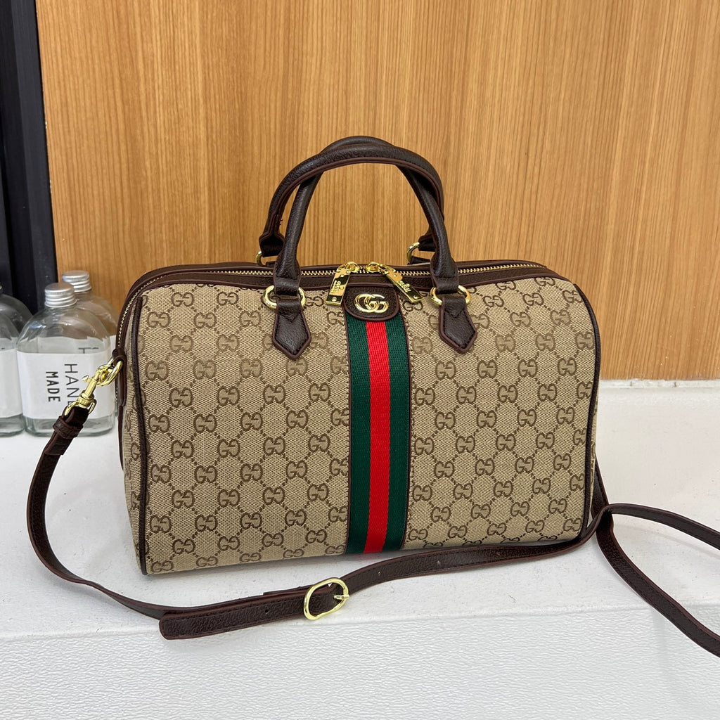 Duffle bag(pre-order)