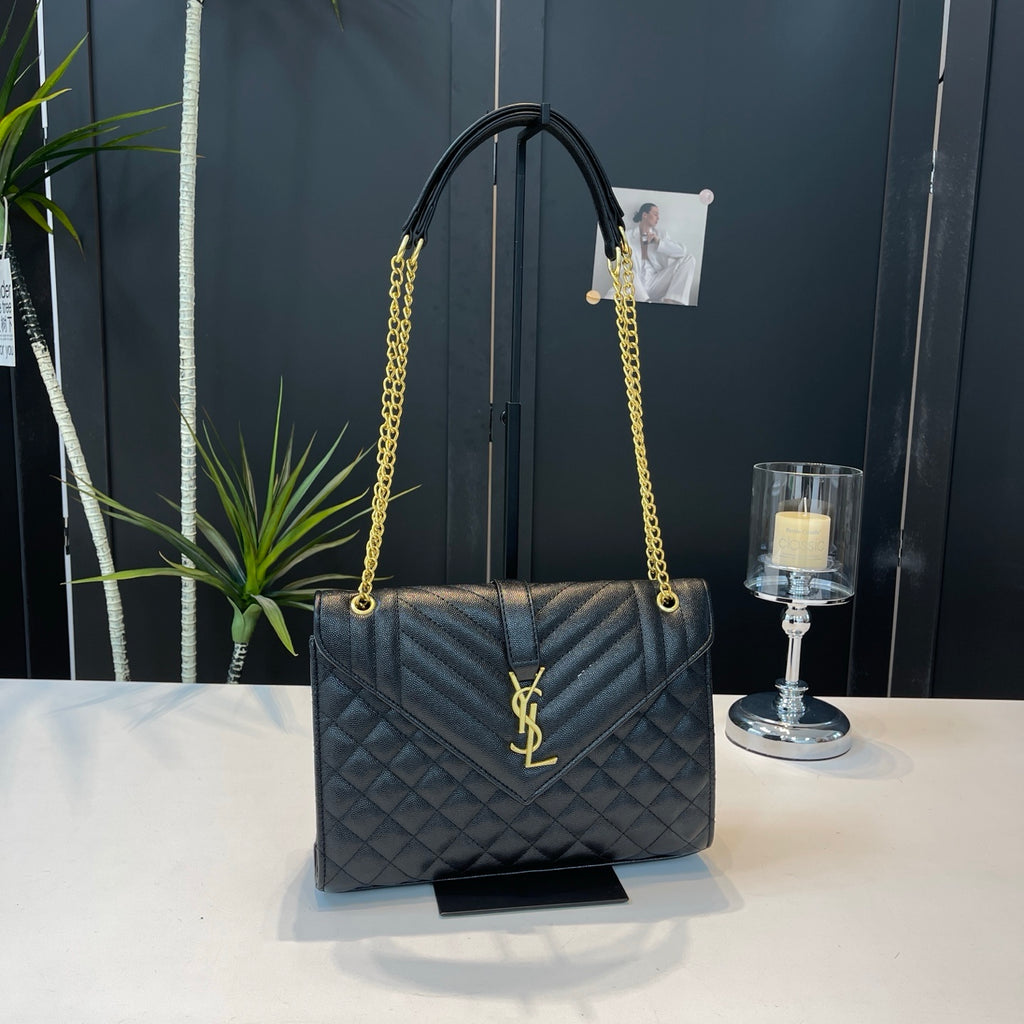 Purse pre order